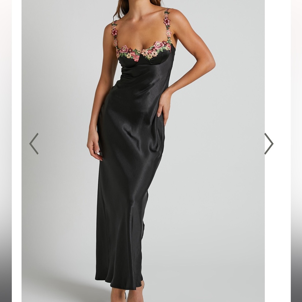 HARMONY MIDI DRESS - FLORAL DETAIL CUP BUST SATIN DRESS IN BLACK